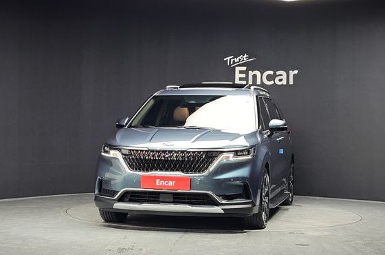 Kia Carnival Gasoline 7-Seater Signature — пробег 95 524 км — фото 3 из 5