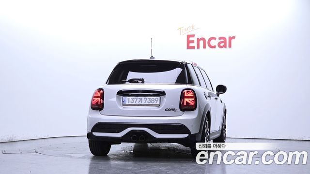 Mini Cooper из Кореи Encar
