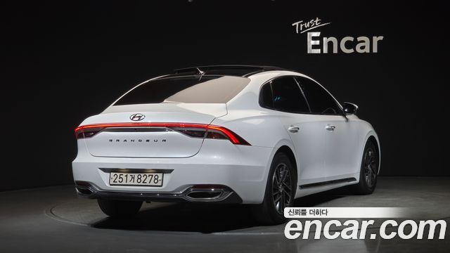 Hyundai Grandeur из Кореи Encar