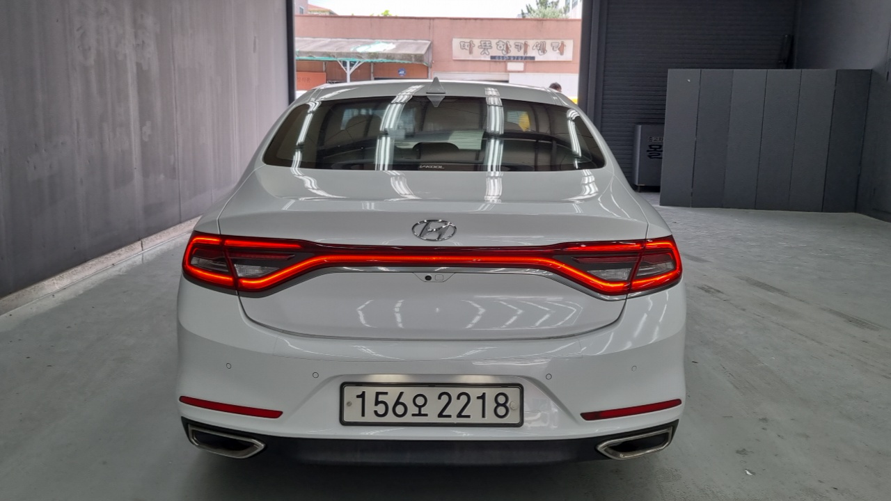 Hyundai Grandeur 3.0 LPi Dsabled Person Exclusive Special — пробег 49 700 км — фото 4 из 5
