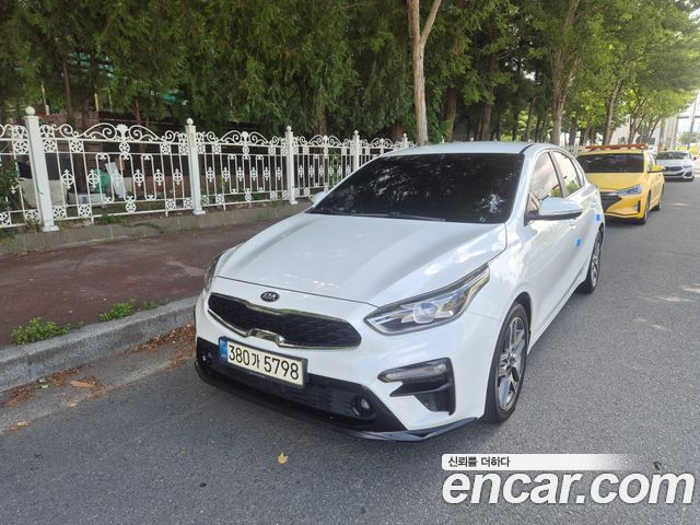 Kia K3 Signature — пробег 103 300 км — фото 1 из 5