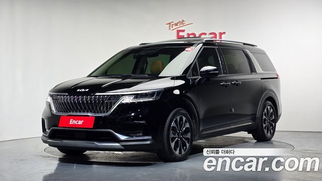 Kia Carnival 9-Seater Signature — пробег 41 763 км — фото 1 из 5