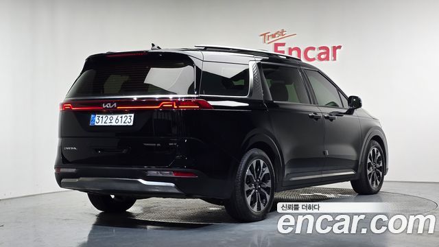 Kia Carnival 9-Seater Signature — пробег 41 763 км — фото 2 из 5