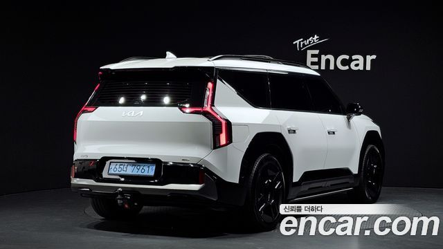 Kia EV9 из Кореи Encar