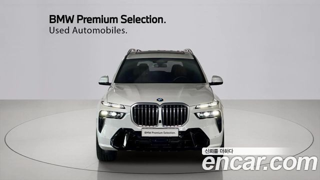 BMW X7 xDrive 40i M Sport 6STR — пробег 10 638 км — фото 3 из 5