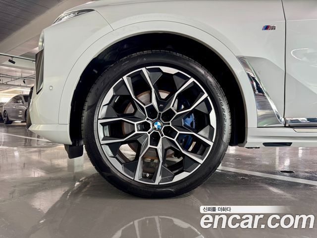 BMW X7 xDrive 40i M Sport 6STR — пробег 10 638 км — фото 5 из 5