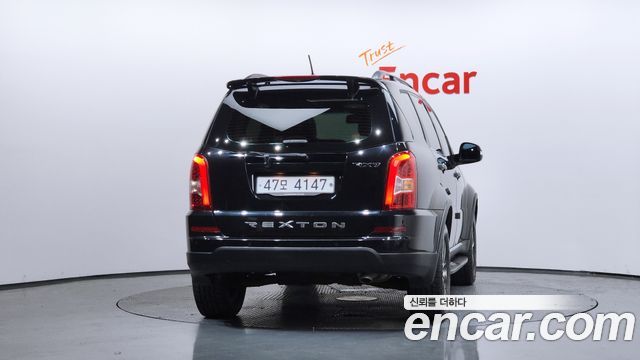 Ssangyong Rexton из Кореи Encar