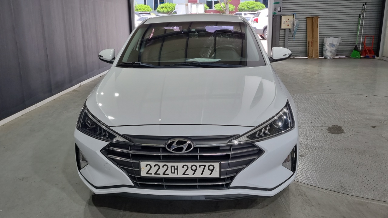 Hyundai AVANTE 1.6 LPi Smart — пробег 148 515 км — фото 3 из 5