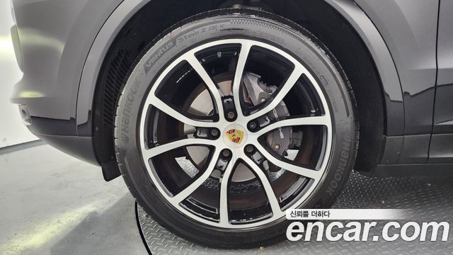 Porsche Cayenne 3.0 — пробег 34 119 км — фото 5 из 5