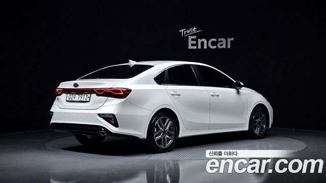 Kia K3 из Кореи Encar