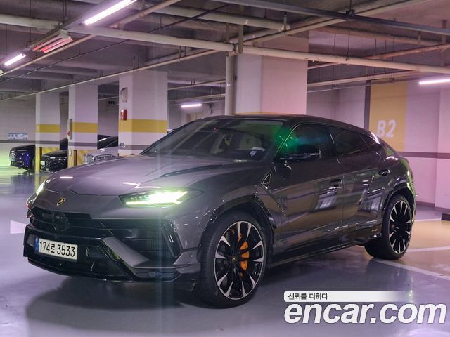 Lamborghini Urus из Кореи Encar
