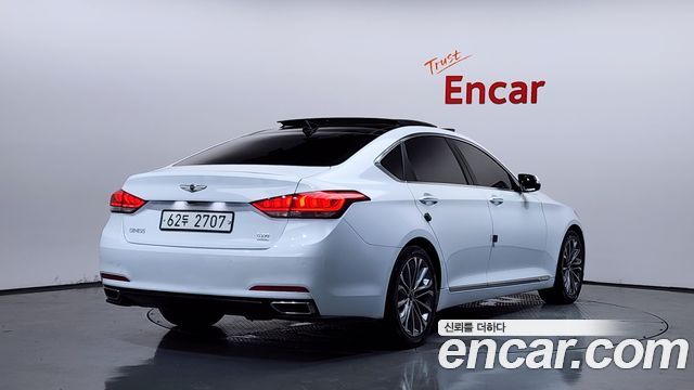 Hyundai Genesis из Кореи Encar