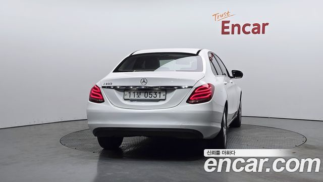 Mercedes-Benz C-Class из Кореи Encar