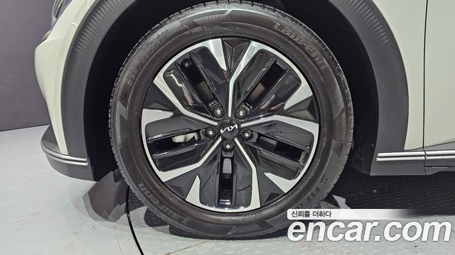 Kia EV6 из Кореи Encar
