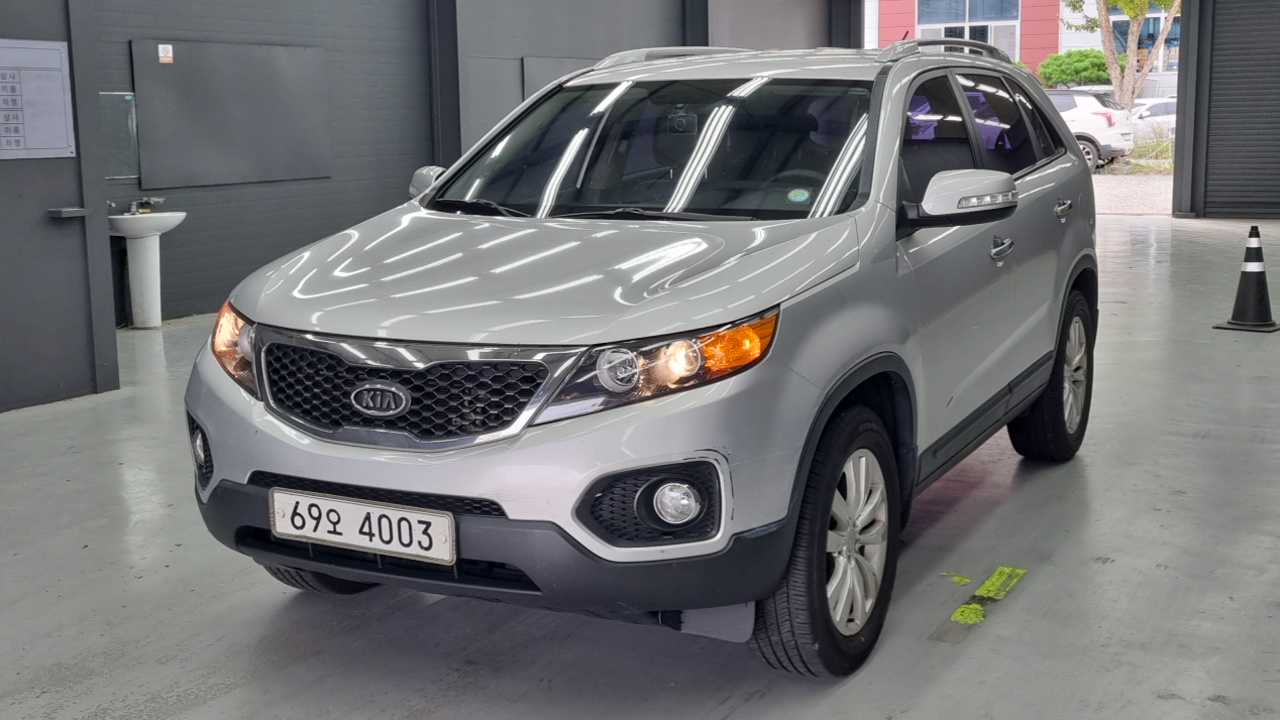 Kia Sorento Diesel 2.0 2WD TLX High-Deluxe — пробег 130 000 км — фото 1 из 5