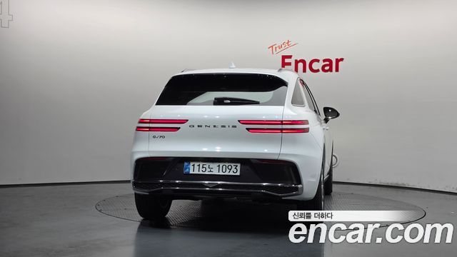 Genesis GV70 из Кореи Encar