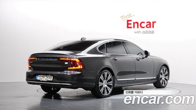 Volvo S90 T8 AWD Inscription — пробег 106 799 км — фото 2 из 5