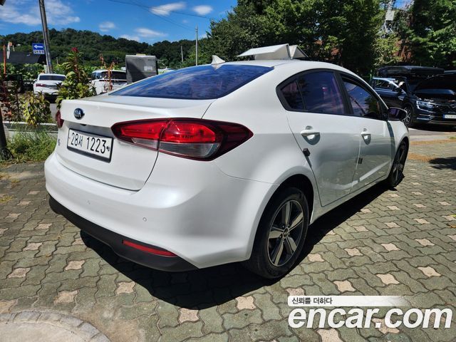 Kia K3 из Кореи Encar