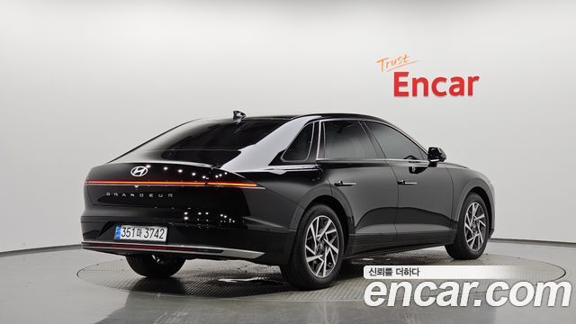 Hyundai Grandeur из Кореи Encar