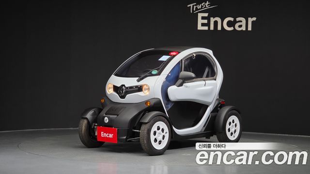 Renault (Samsung) Twizy Life(2-Seater) — пробег 42 км — фото 1 из 5