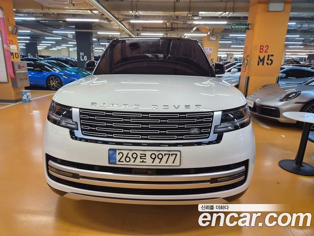 Land Rover Range Rover P530 Autobiography Long Wheel Base — пробег 81 600 км — фото 1 из 5