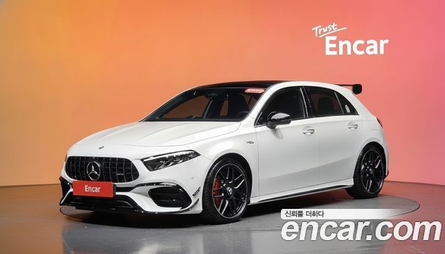 Mercedes-Benz A-Class AMG A45 S 4MATIC+ Hatchback — пробег 35 км — фото 1 из 5