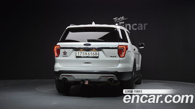 Ford Explorer из Кореи Encar