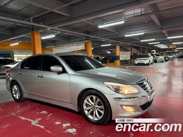 Hyundai Genesis из Кореи Encar