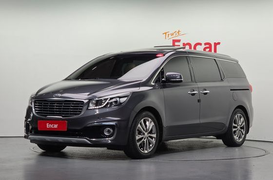 Kia Carnival 9-seater Prestige — пробег 182 046 км — фото 1 из 5