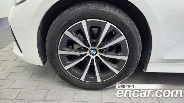 BMW 3-Series из Кореи Encar