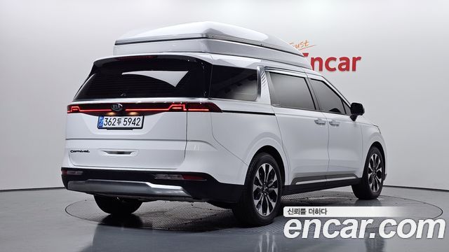 Kia Carnival 9-Seater Signature — пробег 50 663 км — фото 2 из 5
