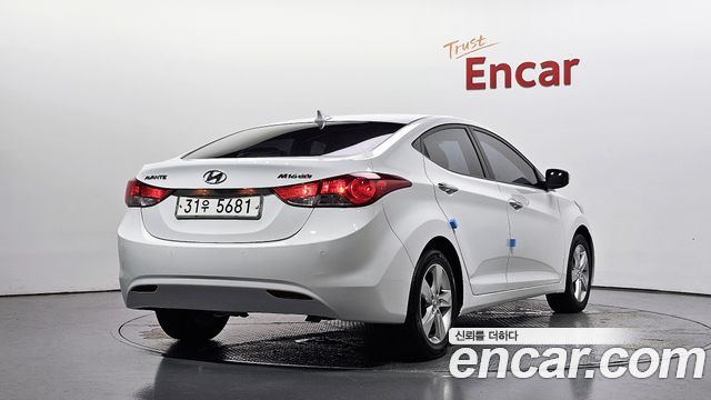 Hyundai AVANTE из Кореи Encar