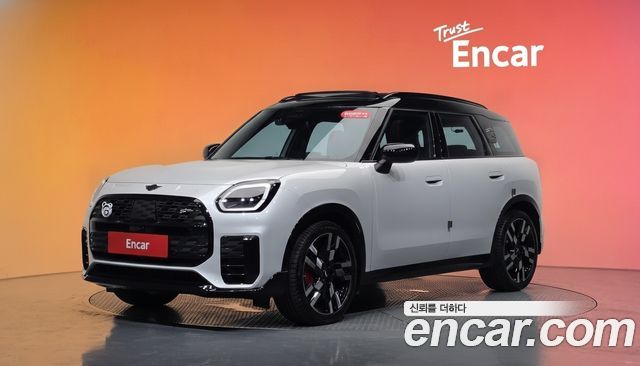 Mini Countryman ALL4 JCW — пробег 10 817 км — фото 1 из 5