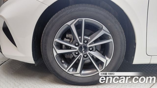 Kia K3 из Кореи Encar