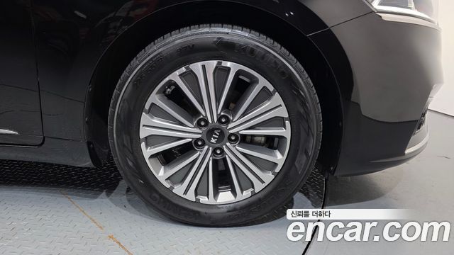 Kia K7 из Кореи Encar