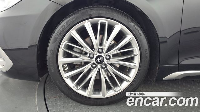Hyundai Grandeur из Кореи Encar
