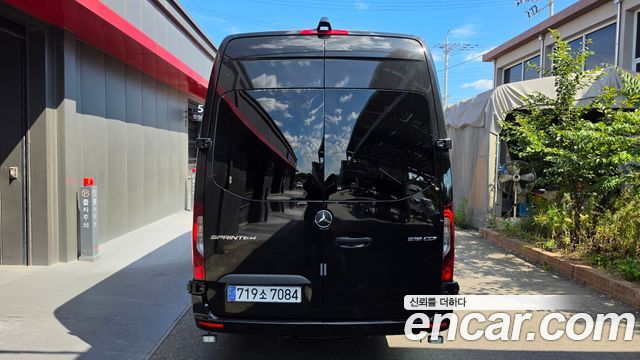 Mercedes-Benz Sprinter 3.0 Diesel W907 — пробег 57 720 км — фото 4 из 5