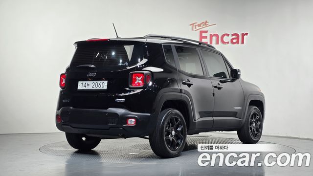 Jeep Renegade 2.0 Diesel Longitude AWD — пробег 99 009 км — фото 2 из 5