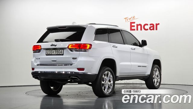 Jeep Cherokee 3.6 Summit WK2 — пробег 140 648 км — фото 2 из 5