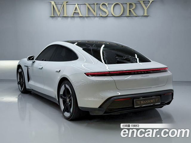 Porsche Taycan из Кореи Encar