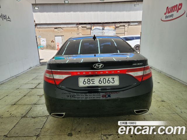 Hyundai Grandeur HG300 Royal — пробег 179 000 км — фото 5 из 5