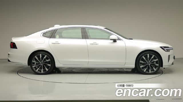 Volvo S90 B5 Ultra Bright Air sus — пробег 261 км — фото 3 из 5