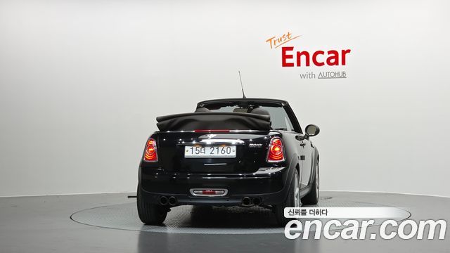 Mini Cooper Convertible High Gate — пробег 93 773 км — фото 4 из 5