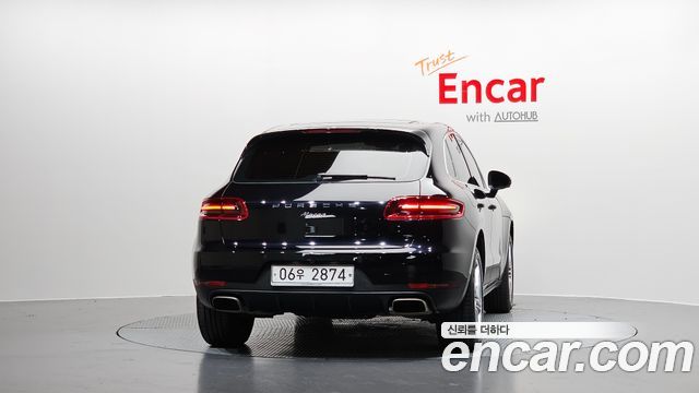 Porsche Macan из Кореи Encar