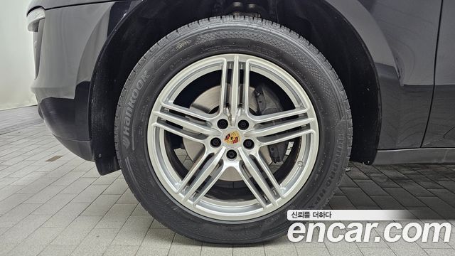 Porsche Macan из Кореи Encar