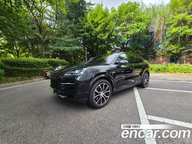 Porsche Cayenne 3.0 E-Hybrid — пробег 16 000 км — фото 3 из 5