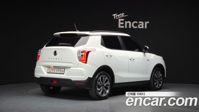 Ssangyong TIBOLI Gasoline 1.5 2WD V3 Special — пробег 64 796 км — фото 2 из 5