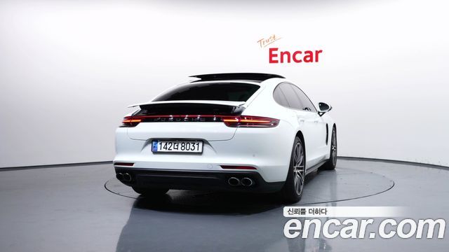Porsche Panamera 3.0 AWD — пробег 110 307 км — фото 4 из 5
