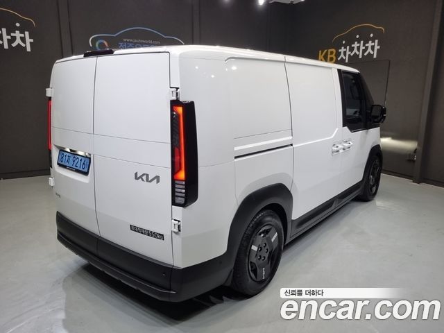 Kia PV5 из Кореи Encar