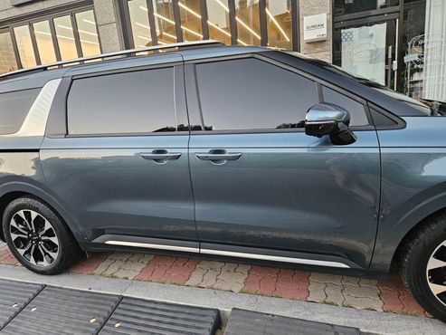 Kia Carnival Gasoline 9-Seater Noblesse — пробег 38 000 км — фото 4 из 5